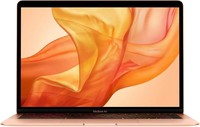 Extrémně tenký, extrémně lehký a extrémně výkonný. MacBook Air (2018) s výkonem na celý den, úžasným 13,3